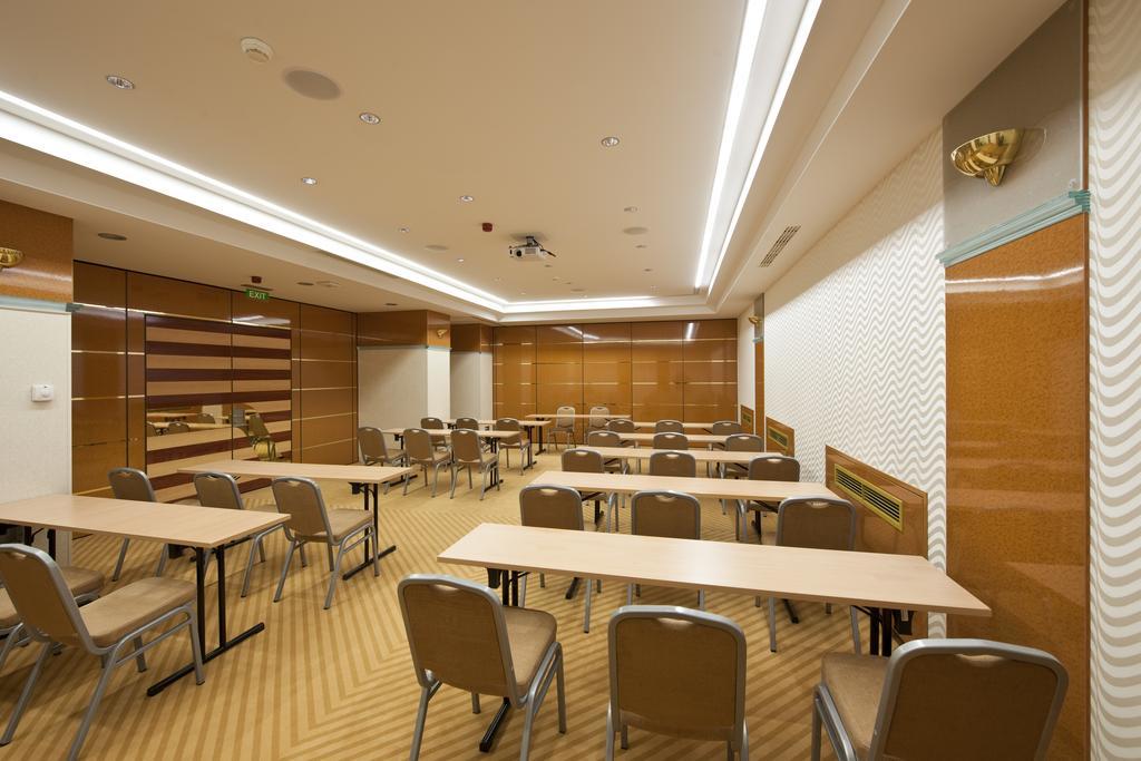 זאגרב Hotel Dubrovnik מראה חיצוני תמונה