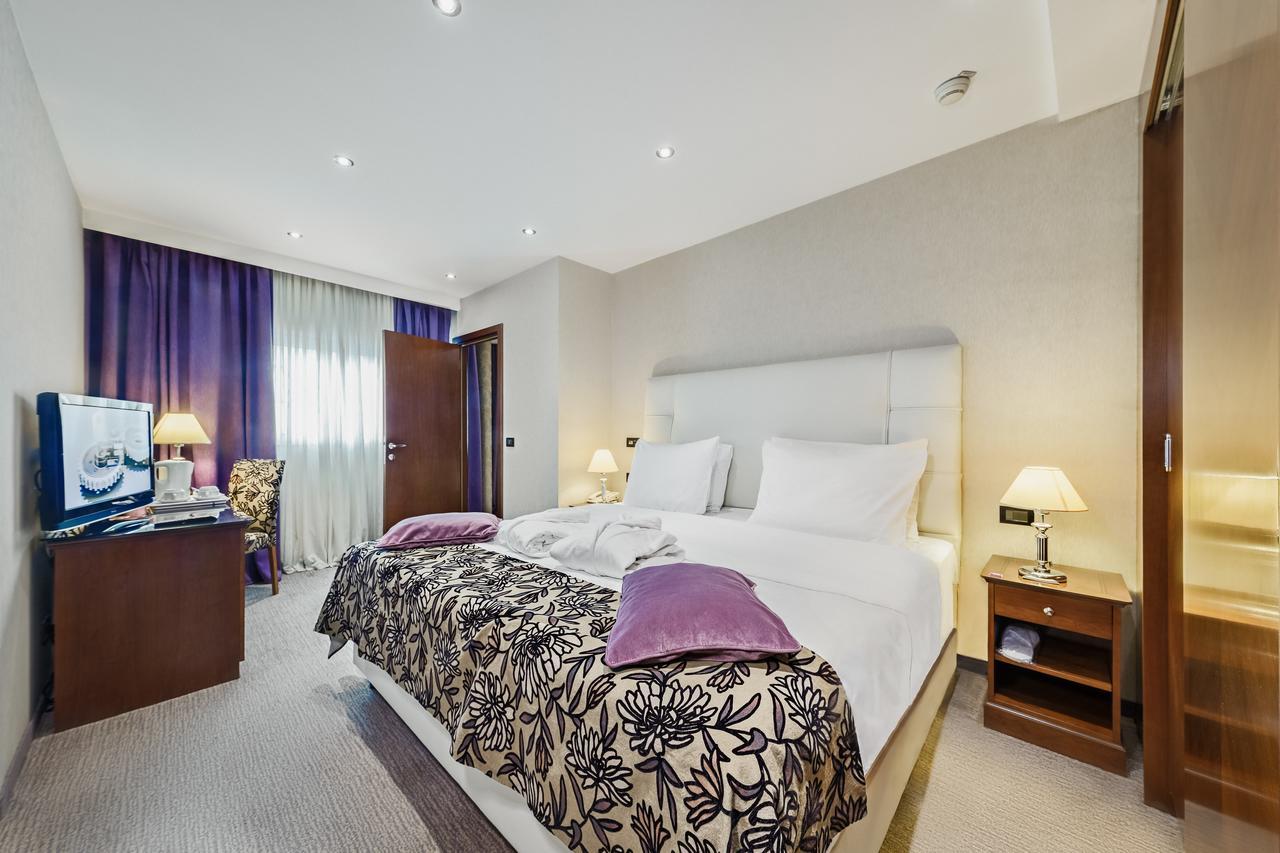 זאגרב Hotel Dubrovnik מראה חיצוני תמונה